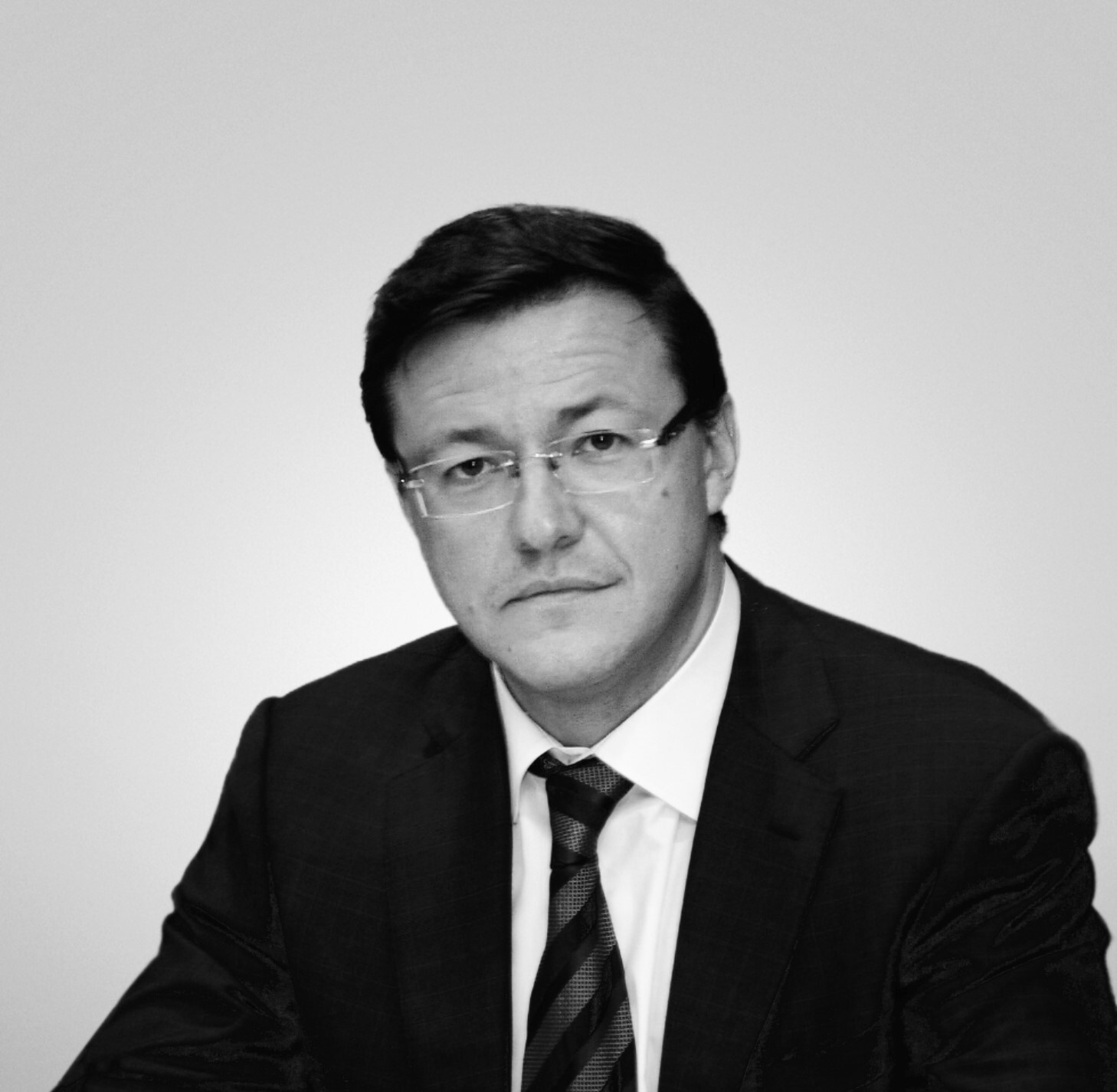 АЗАРОВ Дмитрий Игоревич